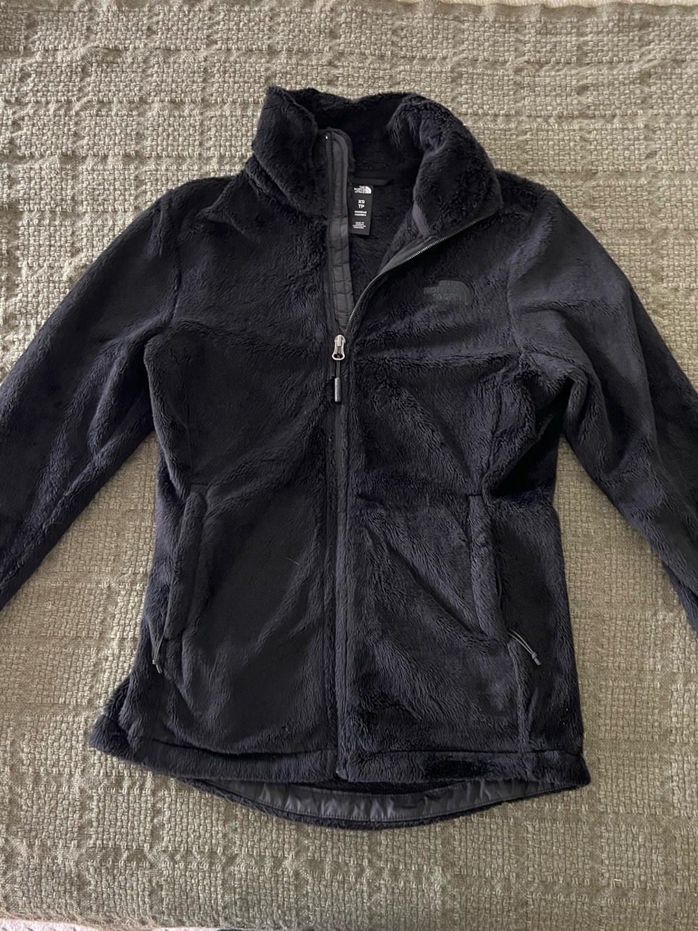 The North Face Women’s Osito Jacket in TNF Black